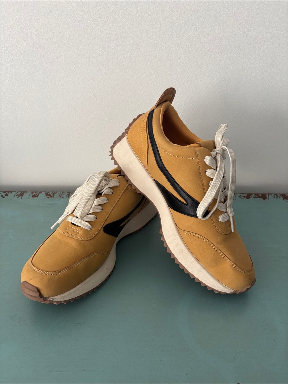 Retro-Style Women's Lace-Up Sneakers in Mustard with Black Accent